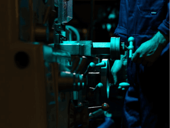 High-volume injection molding production line